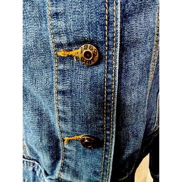 Gap 1969 Truckers Classic Medium Wash Denim Jacket Womens Medium Stretch - Picture 8 of 14
